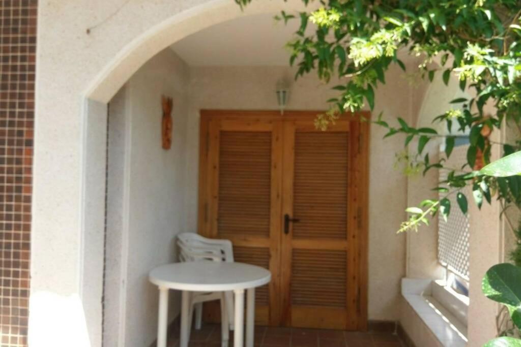 Appartement La Casa De La Palmera à Torrevieja Extérieur photo